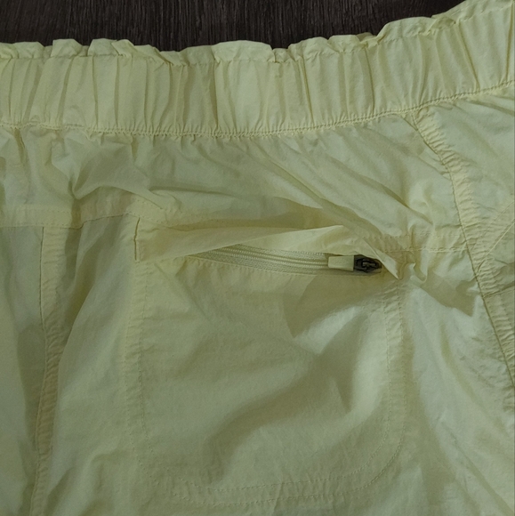 FREE PEOPLE MOVEMENT NWT shorts - Picture 5 of 6